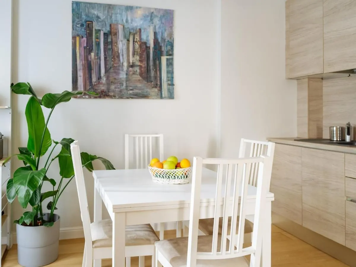 Apartment Double Studio Near Cismigiu Park Bucharest