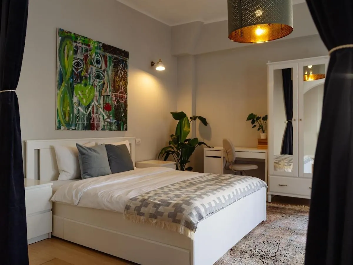 Double Studio Near Cismigiu Park Bucharest