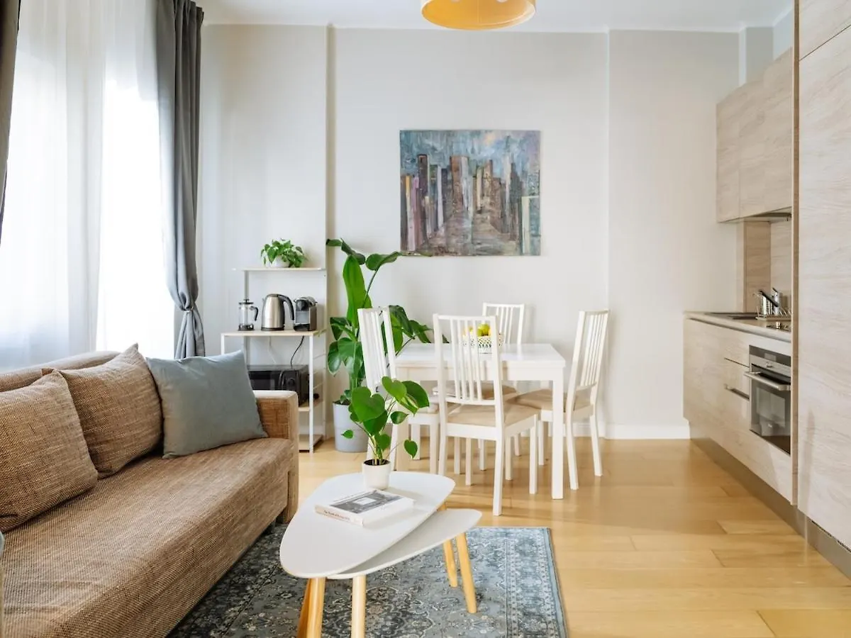 Double Studio Near Cismigiu Park Bucharest Apartment